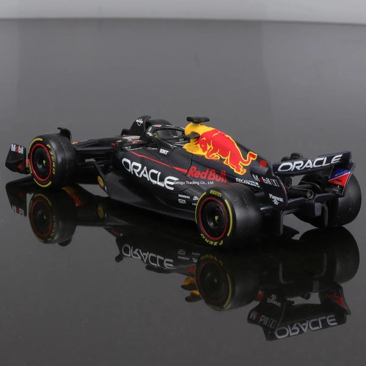 1:43 2023 RB19 #1 #11 Red Bull F1 Racing Formula Car