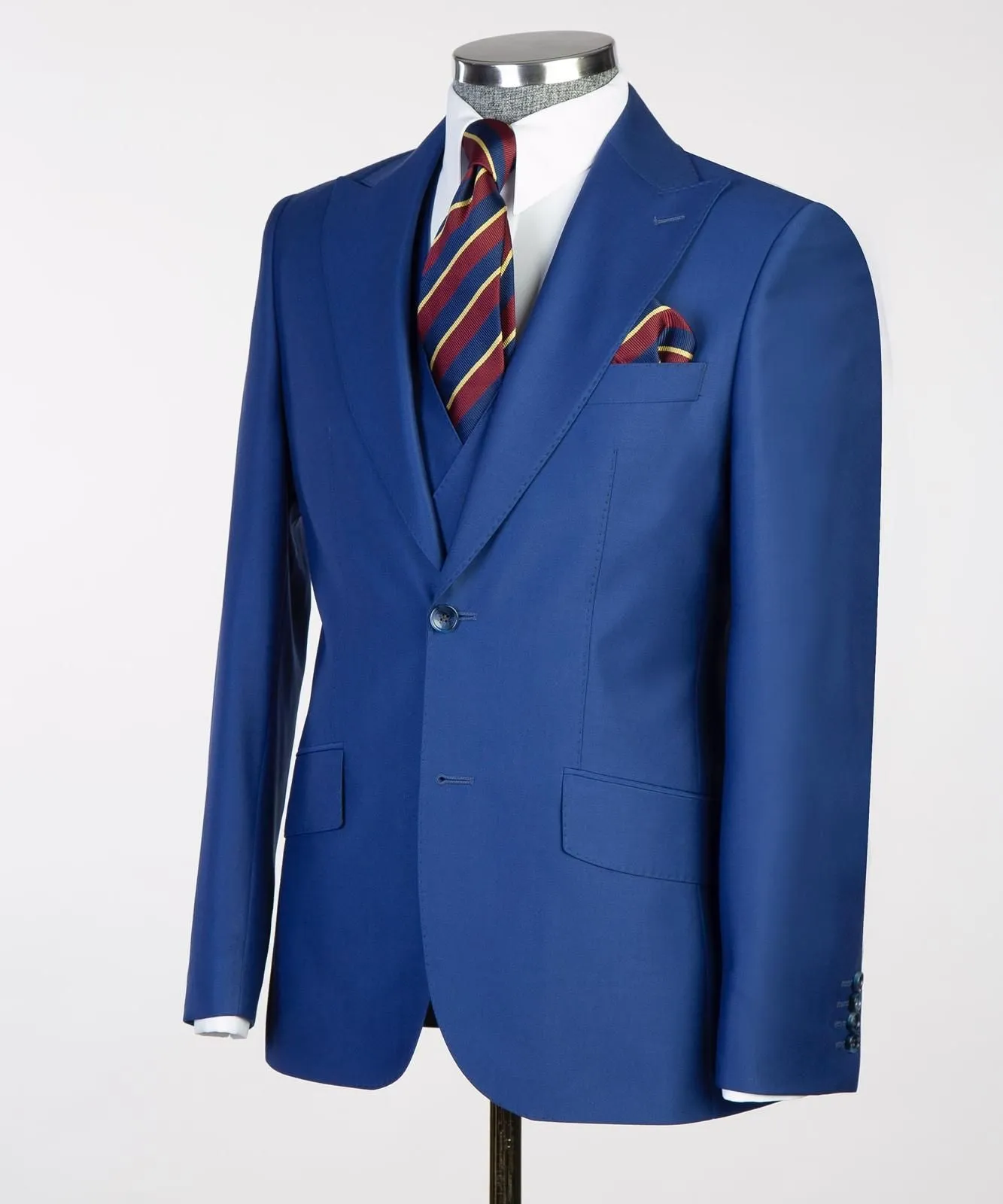 3 pieces suit