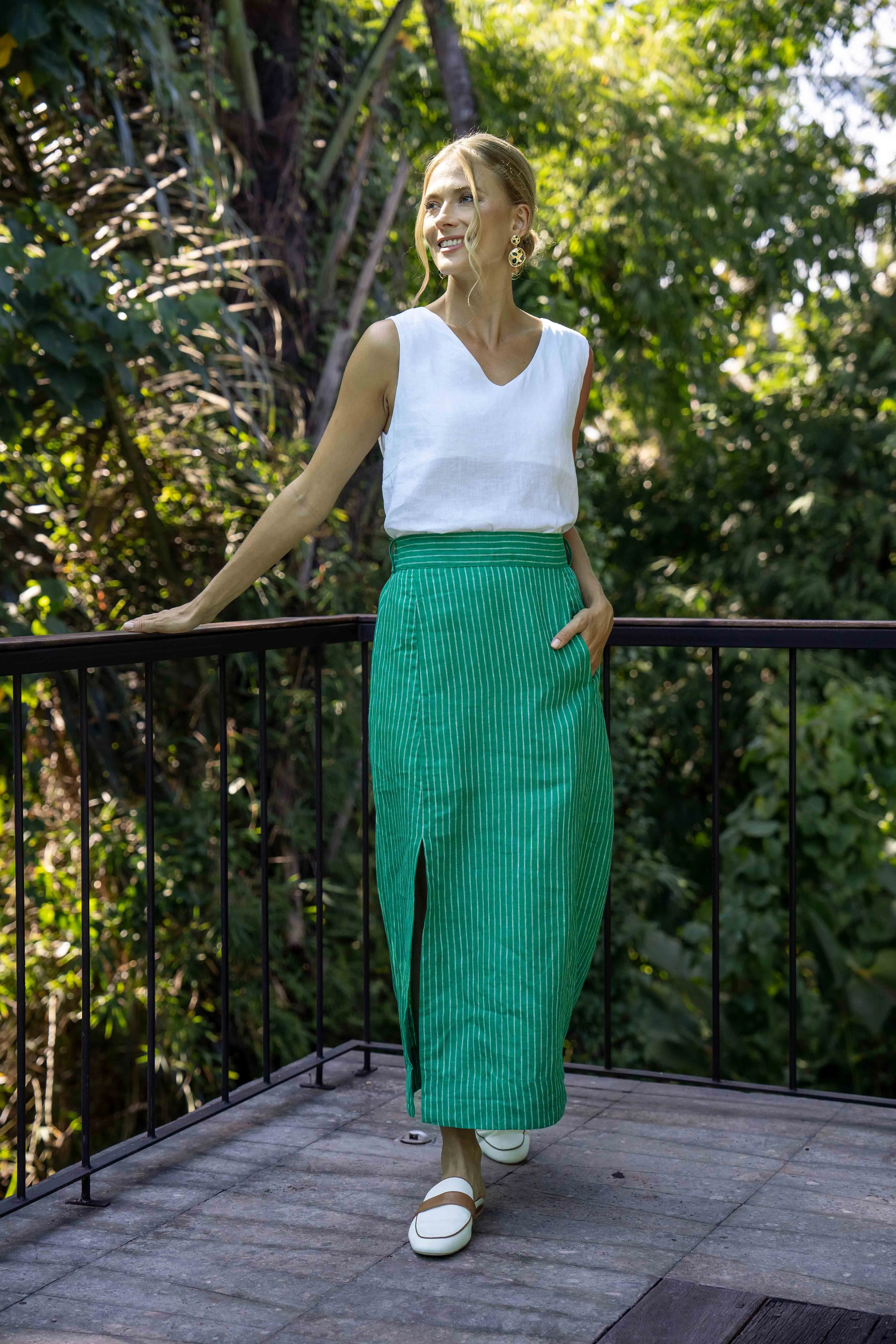 Anne Linen Skirt in Emerald City