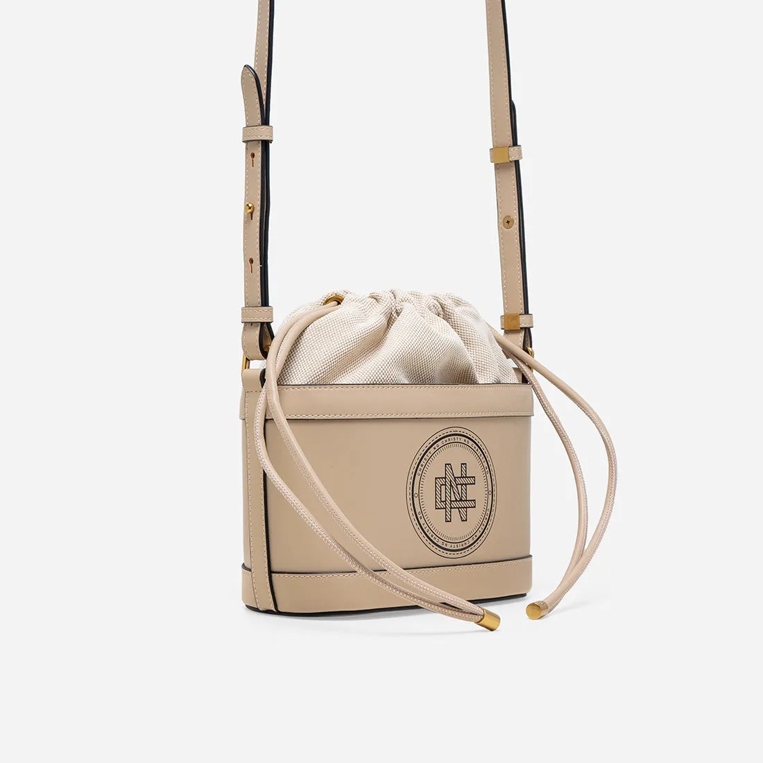 Avenue Bucket Bag