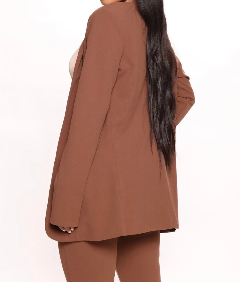 CASUAL WOMEN SUIT IN BROWN