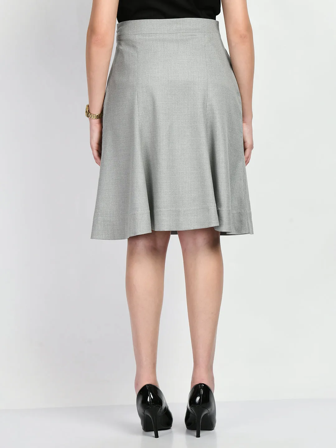 Exude Decisiveness Checked A-line Skirt (Grey)