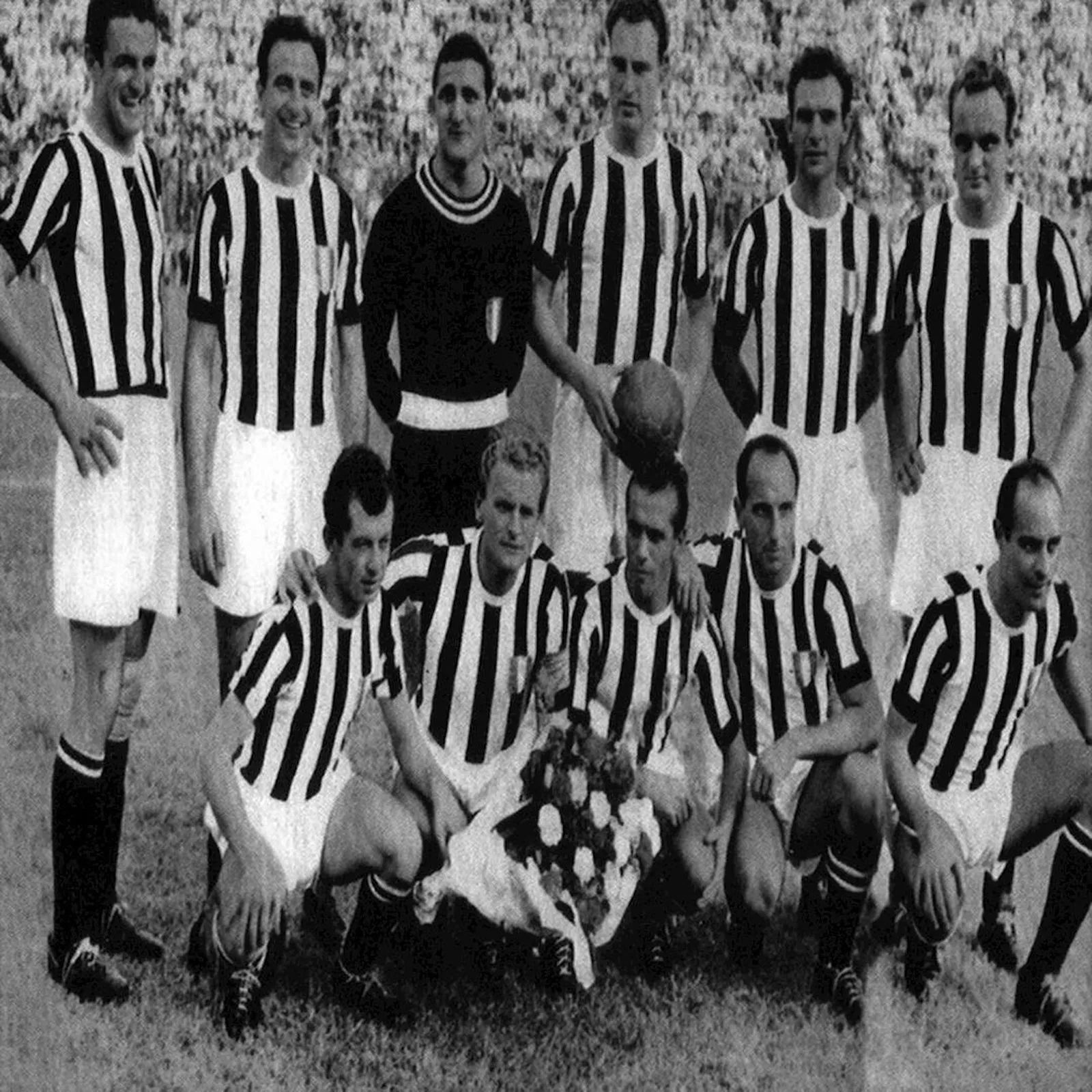 Juventus 1952 - 53 Retro Football Shirt by COPA Football