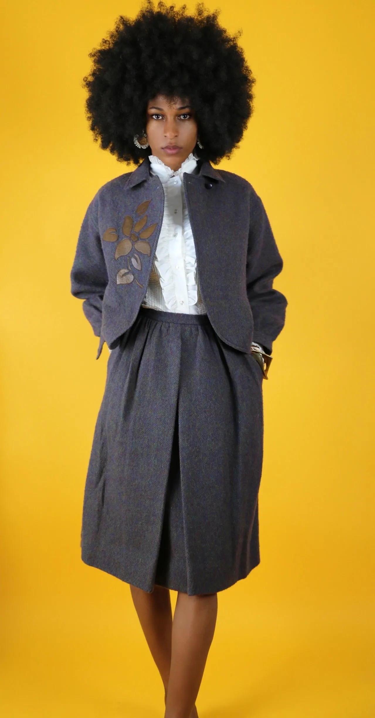 Live: 172 Vintage Couture Nina Ricci Cape Suit