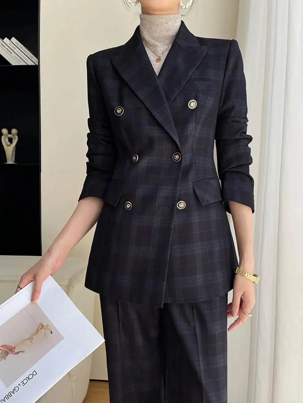 Plaid Double-Breasted Blazer Pants Suit