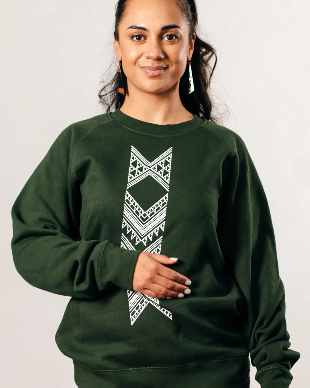 Taniko Hou Print Crew - Forest Green