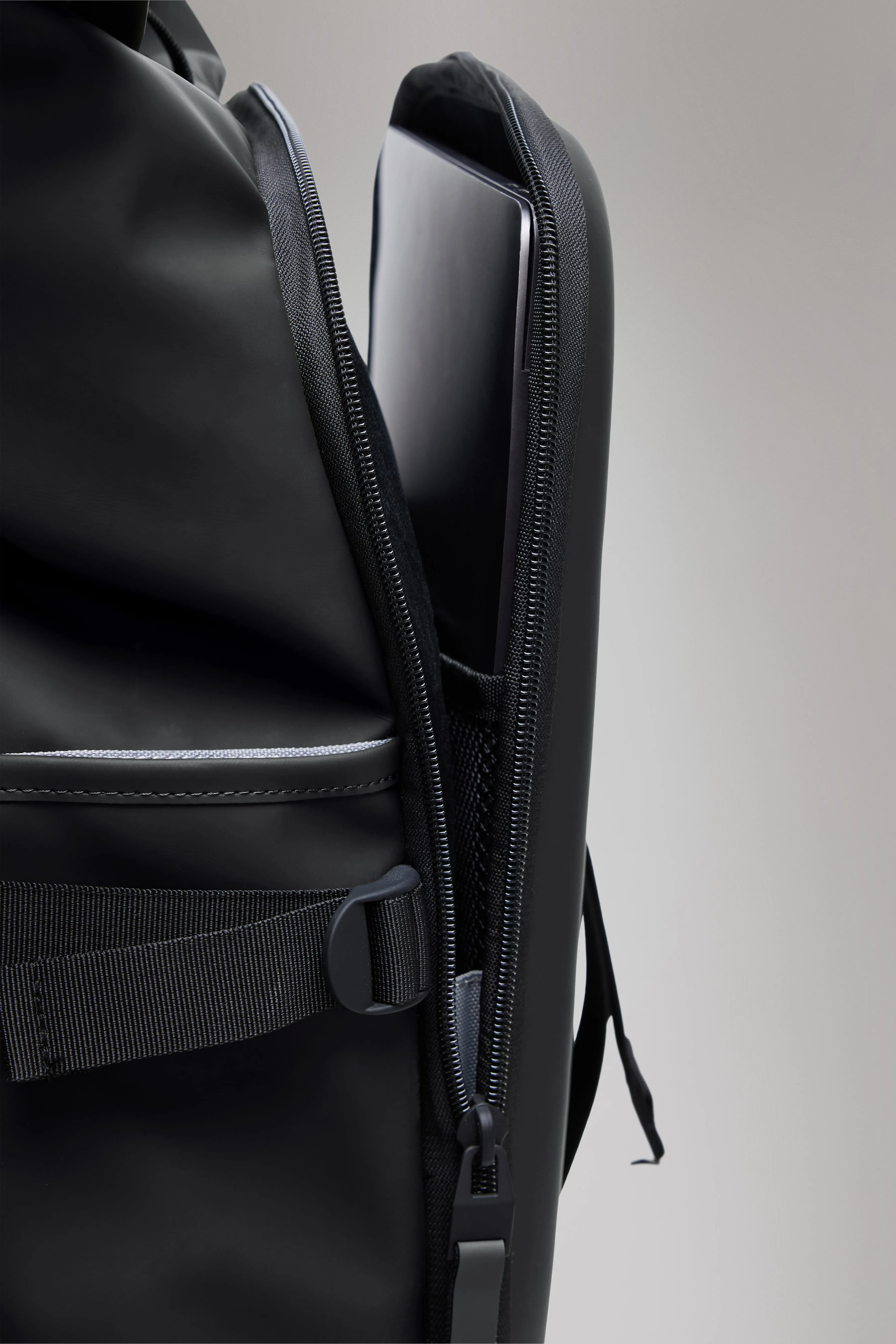 Texel Moulded Backpack