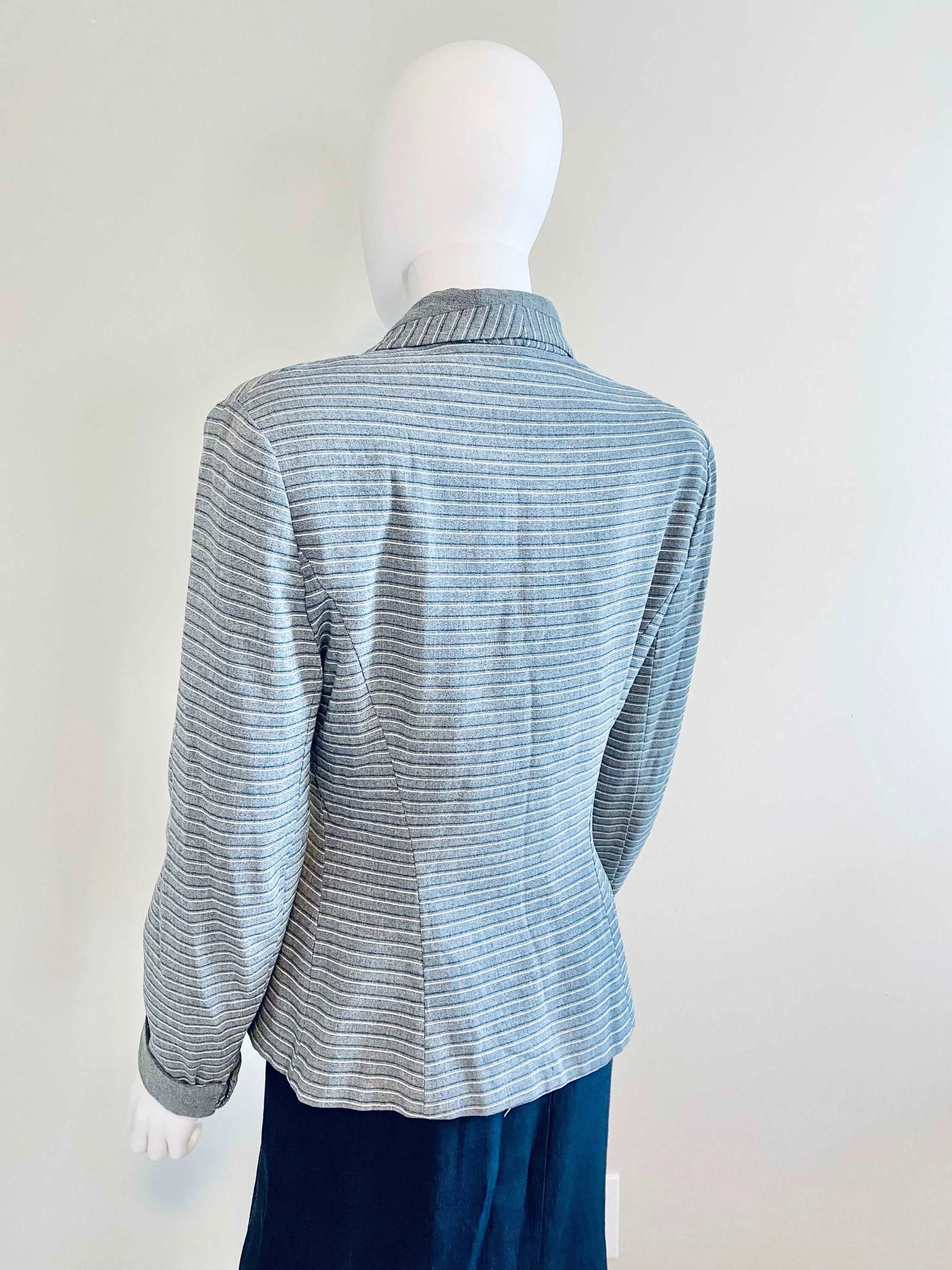 Vintage 1940s Grey Pinstriped Blazer / 40s suit jacket Size S M