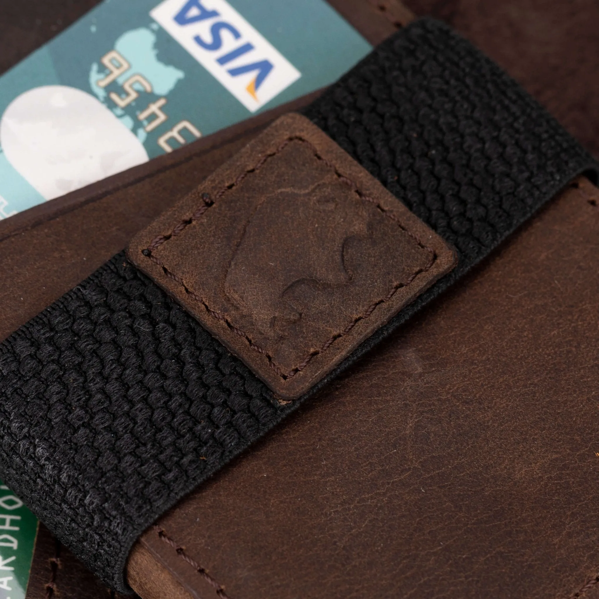 Wade Detachable Mini Wallet with RFID, Distressed Coffee