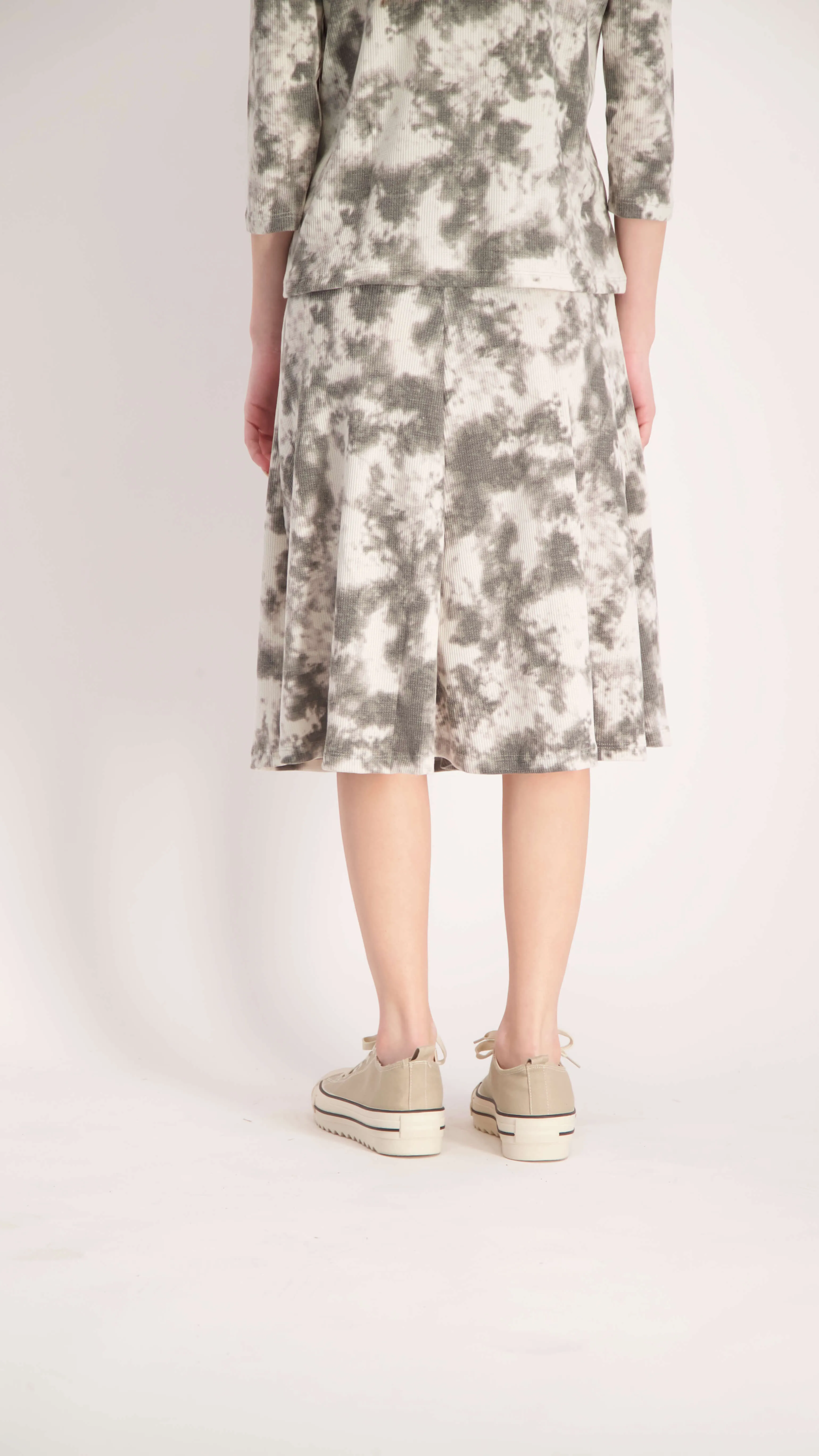 Waffle A-line Skirt / Black Tie Dye